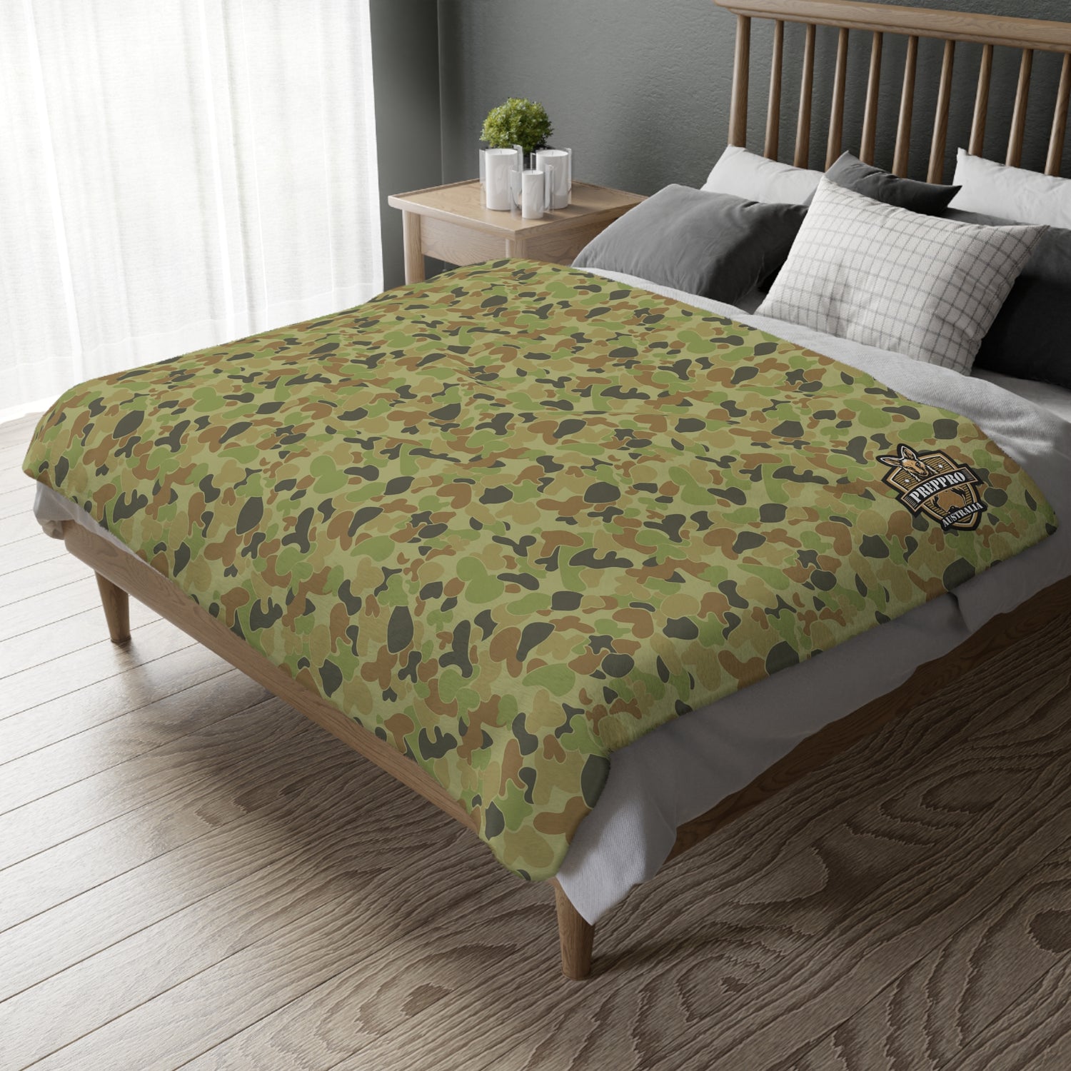 AusCam Velveteen Microfiber Blanket — Soft Two-Sided Camouflage Throw