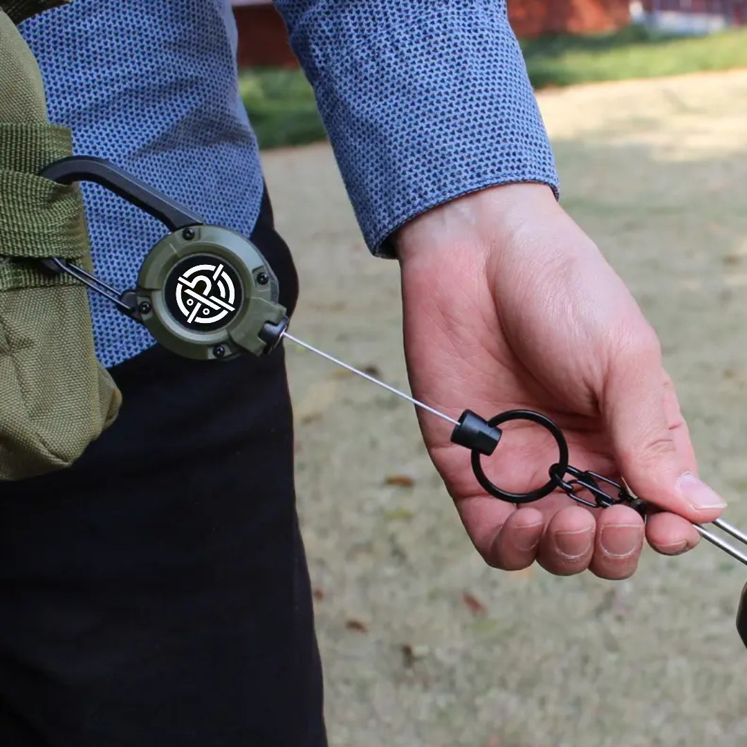 PrepPro® Retractable Carabiner Clip
Grab It. Yank It. Lock It Down. - PrepPro Australia
