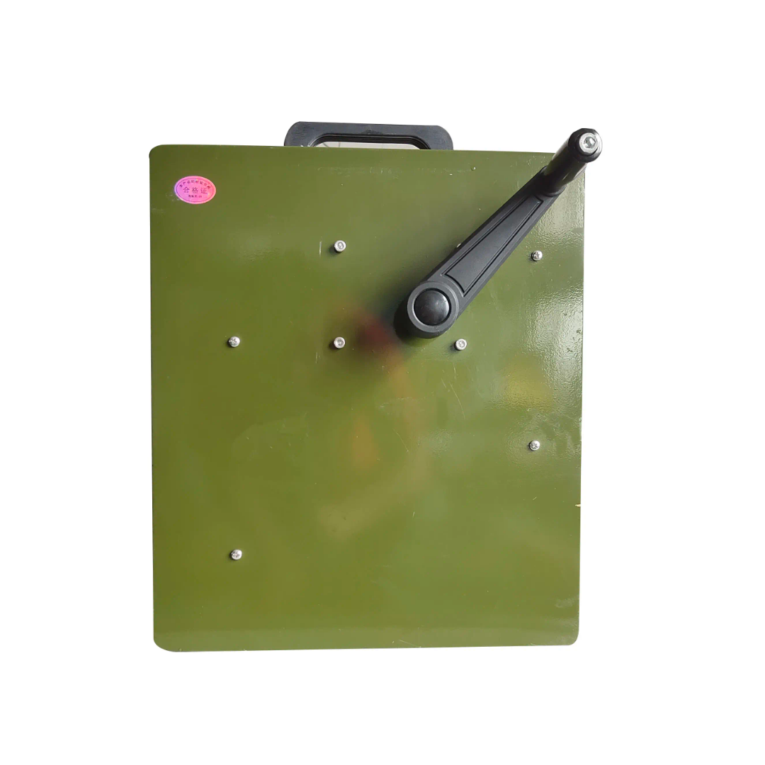 Hand-Cranked Water Purifier Heavy-Duty Off-Grid Filtration — No Power Required - PrepPro Australia