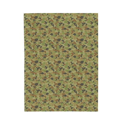 Camo Velveteen Plush Blanket — Soft Military Green Camouflage Throw