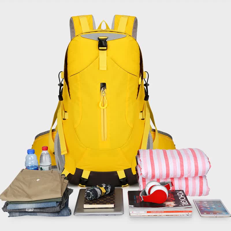 Black Lightweight 30L Hiking Backpack - Water-Resistant