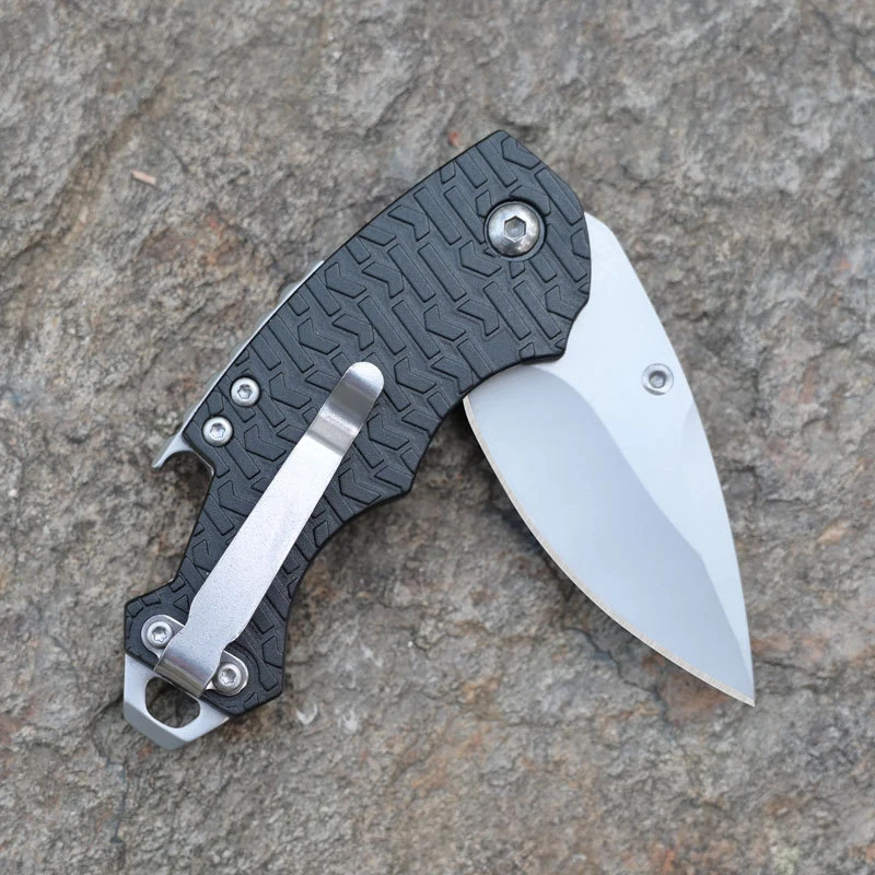 Compact Folding Utility Knife